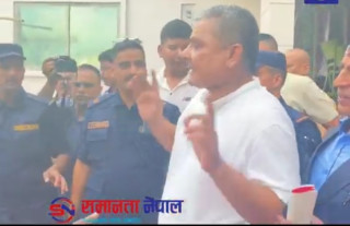 दुर्गा प्रसाई पक्राउ (भिडियो)
